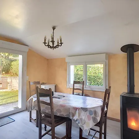 Maison Paisible Proche De La Avec Jardin Et Equipements Complets - Fr-1-361-491 * كارّوليس