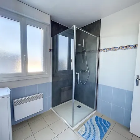 Maison Paisible Proche De La Avec Jardin Et Equipements Complets - Fr-1-361-491 펜션 캐롤