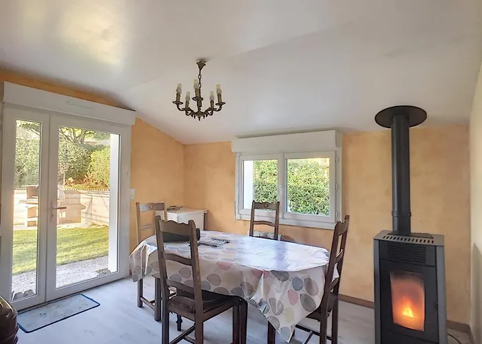 Maison Paisible Proche De La Avec Jardin Et Equipements Complets - Fr-1-361-491 * 卡罗勒